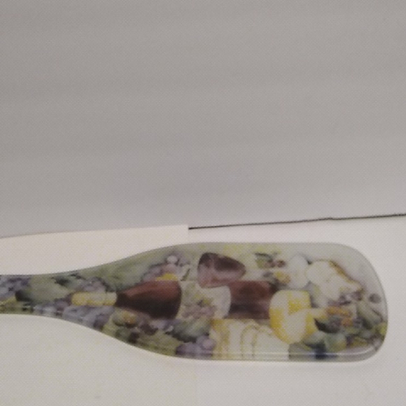 Wine Bottle Dessert Plate and Knife - Picture 3 of 13